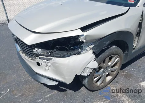 2022 Mazda Cx-30 Select z USA, uszkodzony, nr VIN 3MVDMBBL7NM453267